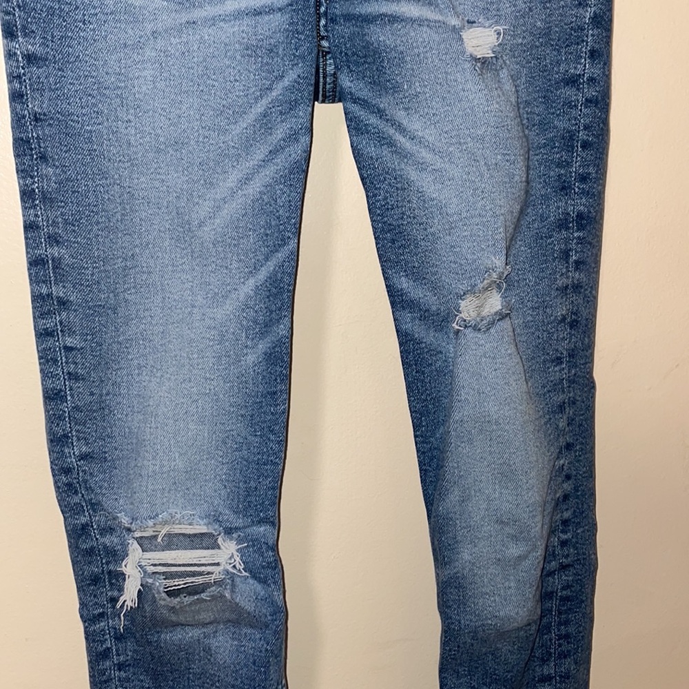 Jeans - Picture 2 of 3